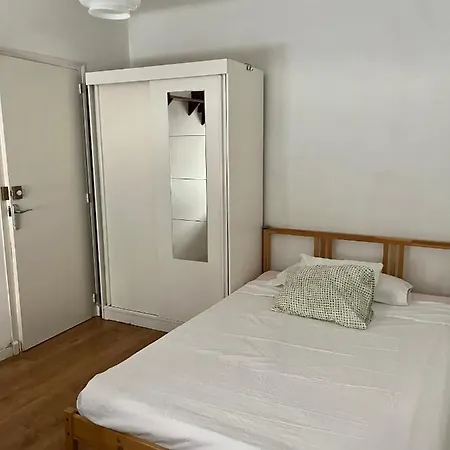 Habitacion Economica * Figueres (Girona)